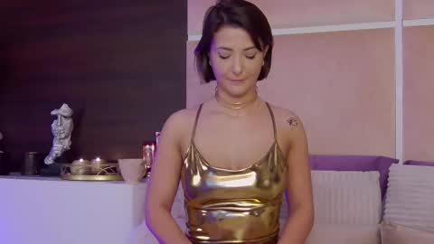 Emma Willinson online show from 02-02-26, 06:12