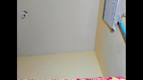 hi im emmalina welcome to your happy place online show from 01-30-25, 12:59