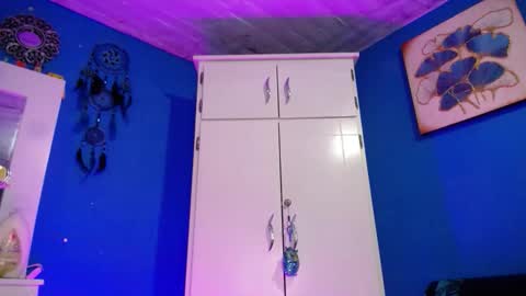 Emma  online show from 02-23-26, 09:12