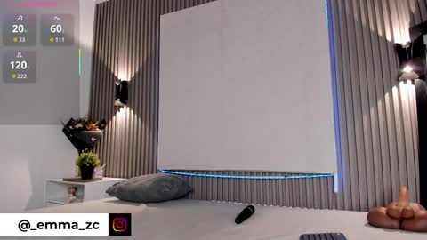 Snapshot of emmazc_ chatting on 11-25-25, 08:20 emmazc_ online show from 11-25-25, 08:20