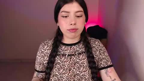 Snapshot of emmi_0 chatting on 02-26-26, 12:31 Emily Independent model online show from 02-26-26, 12:31