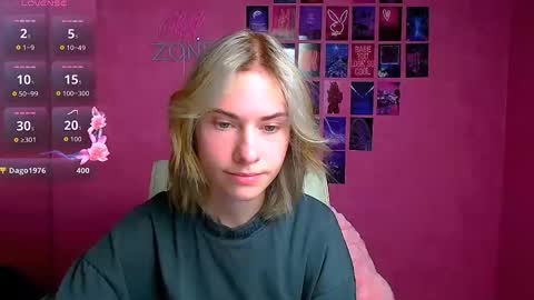 Emmi online show from 10-18-25, 05:54