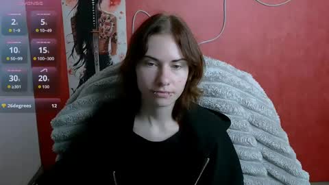 Snapshot of emmi_rossum chatting on 07-09-26, 05:55 Emmi online show from 07-09-26, 05:55