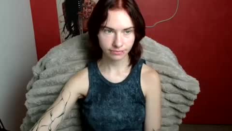 Snapshot of emmi_rossum chatting on 07-17-26, 05:25 Emmi online show from 07-17-26, 05:25