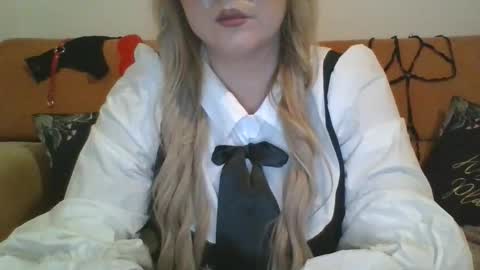 Snapshot of emmie_kelly chatting on 12-16-25, 07:30 Kelly online show from 12-16-25, 07:30