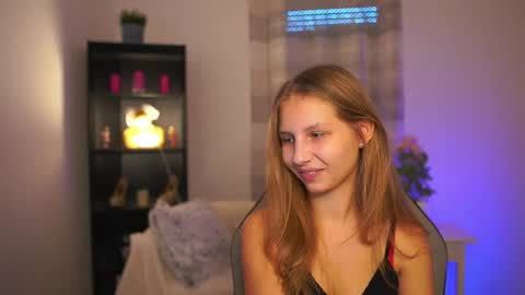 Emmie online show from 01-08-26, 02:08