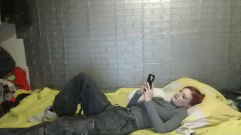 Snapshot of emmily000 chatting on 03-12-25, 02:30 Emmily000 online show from 03-12-25, 02:30