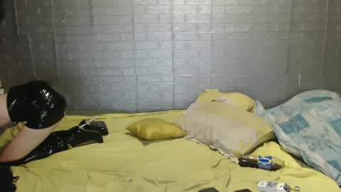 Snapshot of emmily000 chatting on 09-26-25, 06:45 Emmily000 online show from 09-26-25, 06:45