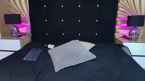 Snapshot of emmily_keller chatting on 02-27-26, 01:55 Emmily keller online show from 02-27-26, 01:55