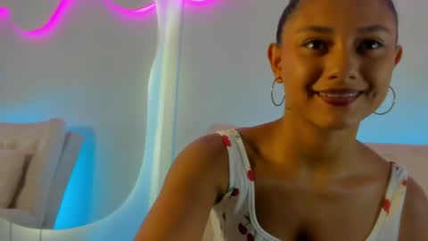 EMMILY online show from 05-15-26, 01:51