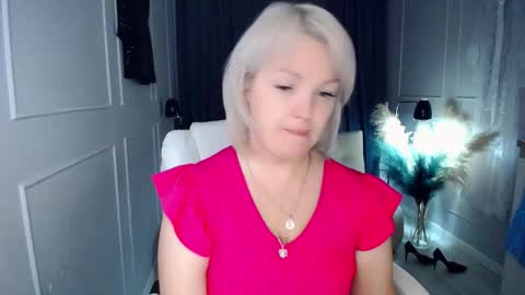 Snapshot of emmmam chatting on 11-01-25, 05:31 emmmam online show from 11-01-25, 05:31