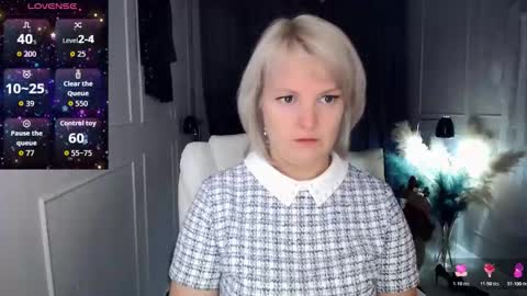 Snapshot of emmmam chatting on 12-19-25, 12:45 emmmam online show from 12-19-25, 12:45