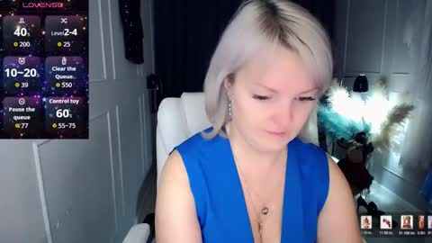 Snapshot of emmmam chatting on 01-11-26, 11:15 emmmam online show from 01-11-26, 11:15