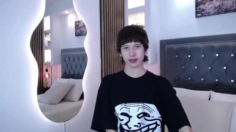 SERGIO online show from 03-25-26, 08:15