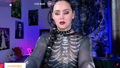 Snapshot of emmybrightj_ chatting on 05-08-26, 03:56 Emmy Bright 50 online show from 05-08-26, 03:56