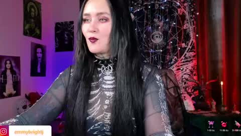 Snapshot of emmybrightj_ chatting on 05-13-26, 02:09 Emmy Bright 50 online show from 05-13-26, 02:09
