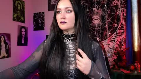 Snapshot of emmybrightj_ chatting on 05-18-26, 02:18 Emmy Bright 50 online show from 05-18-26, 02:18