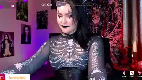Emmy Bright     50  online show from 06-26-26, 03:00