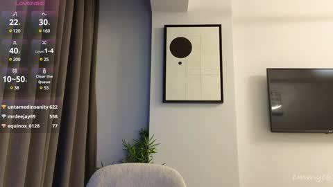 Em online show from 12-18-24, 10:24