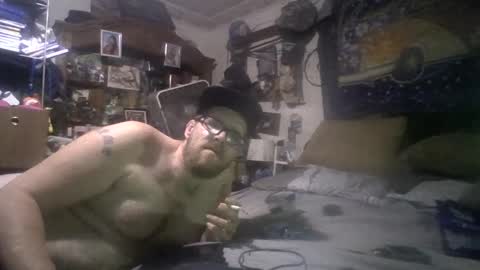 Snapshot of emoney8269 chatting on 09-17-25, 05:42 emoney8269 online show from 09-17-25, 05:42