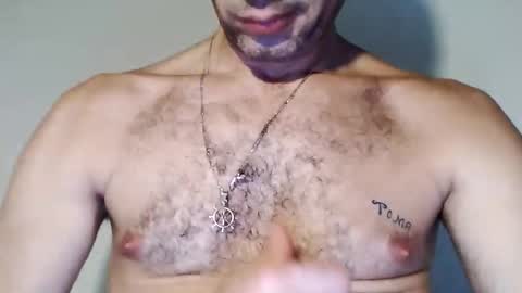 Snapshot of emounir33564209 chatting on 10-27-25, 12:36 Bob14 online show from 10-27-25, 12:36