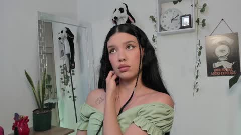 Emperatriz online show from 01-30-25, 08:10