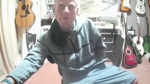 empirikal1 online show from 03-09-26, 03:16