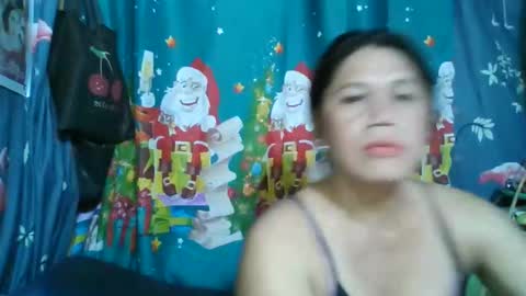 Snapshot of empress_del chatting on 12-04-25, 04:44 empress_del online show from 12-04-25, 04:44