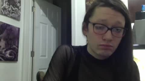 empusalamia online show from 01-14-25, 02:40