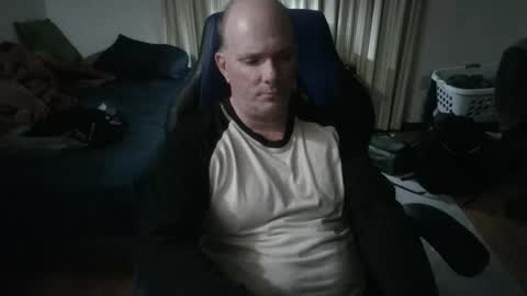 Matt online show from 10-14-25, 03:40