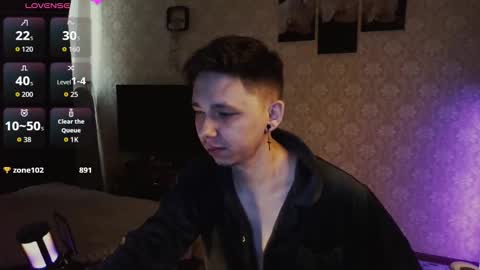 Snapshot of emveeboy96 chatting on 02-22-26, 07:40 emveeboy96 online show from 02-22-26, 07:40