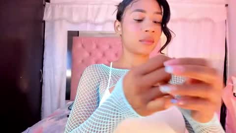 Emy New profile my other account was suspended follow me online show from 03-01-25, 11:04