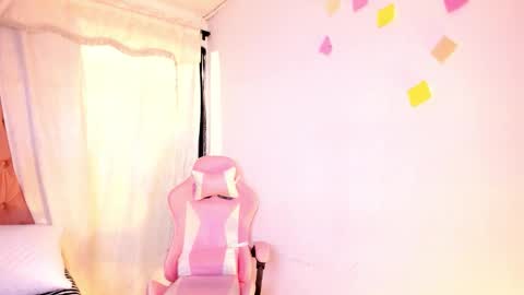 Emy New profile my other account was suspended follow me online show from 10-06-25, 10:18