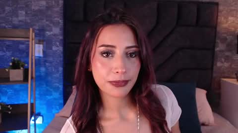 Emy   online show from 05-08-26, 07:19