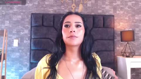 Emy   online show from 05-22-26, 08:03