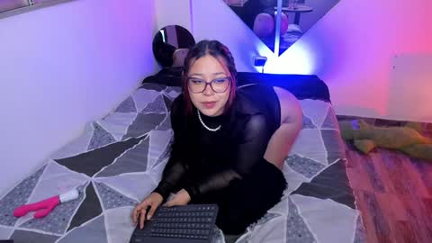 Im Emily would you like to help me reach 100  online show from 12-04-24, 02:31