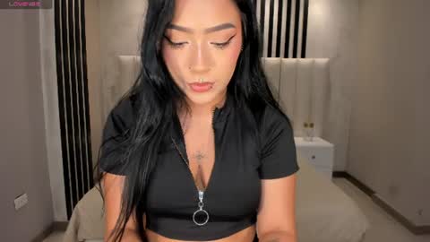 Emy Lourens online show from 07-12-26, 05:15