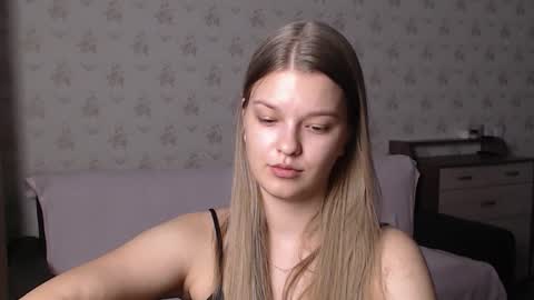 EmySway online show from 11-12-25, 09:21