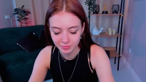 enchanted_bella online show from 10-17-25, 01:35