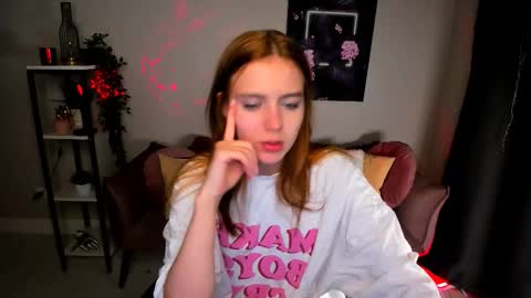 Snapshot of enchanted_bella chatting on 01-18-26, 01:48 enchanted_bella online show from 01-18-26, 01:48