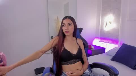 Valentina online show from 05-20-26, 07:42