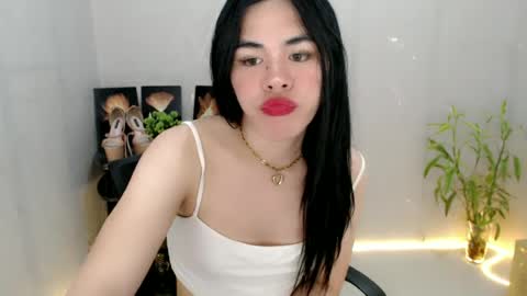 enchantress_mia03 online show from 06-16-26, 06:27