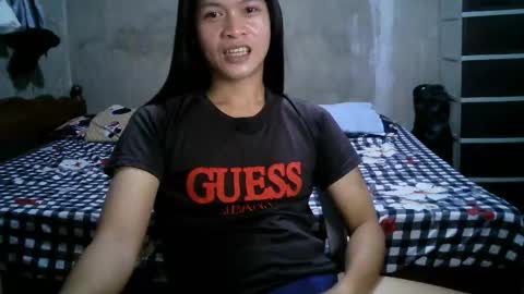 Snapshot of endless_cumexplosion chatting on 12-19-24, 05:29 I am MITCH online show from 12-19-24, 05:29