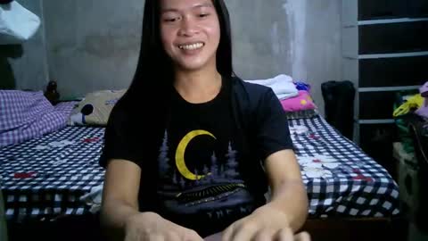 Snapshot of endless_cumexplosion chatting on 02-06-25, 12:11 I am MITCH online show from 02-06-25, 12:11