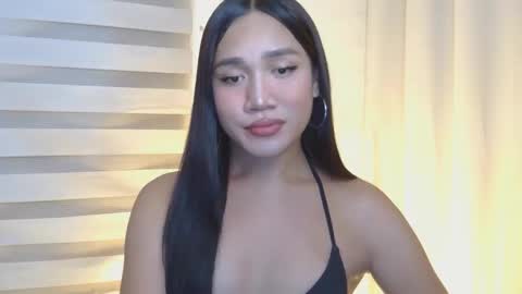 sahara love online show from 04-18-26, 12:42