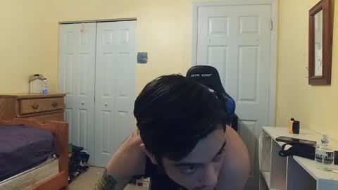 Snapshot of endlessfun21443 chatting on 12-13-25, 07:53 endlessfun21443 online show from 12-13-25, 07:53