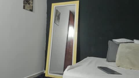 Gio online show from 03-25-26, 02:50