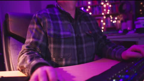 uk online show from 01-26-25, 02:14