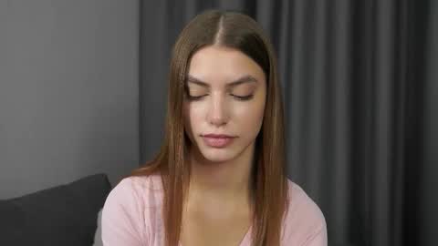Snapshot of engeldaffin chatting on 10-23-25, 12:04 Sofia online show from 10-23-25, 12:04