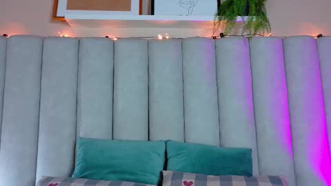 Snapshot of engelstone_ chatting on 11-06-25, 12:22 E N G E L online show from 11-06-25, 12:22